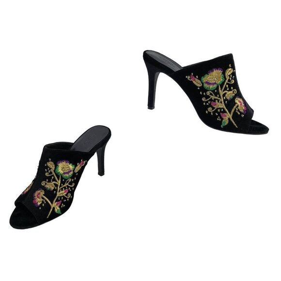 Urban Outfitters Formal Velvet Mules 8 Black Zoe Gold Floral Embroidered 4" Heel - Picture 1 of 13